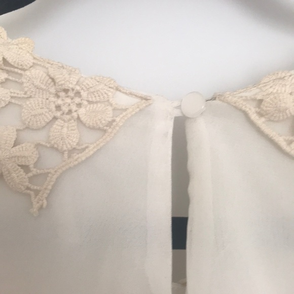 Peter Pan floral neck, white top & black btm dress - Picture 5 of 7